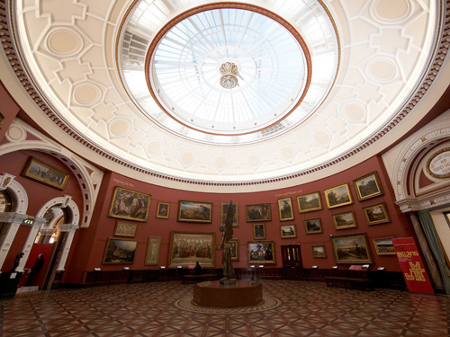 the 'Round' room at Birmingham Museum and Art Gallery